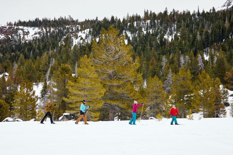 Cross country skiing in Hope Valley