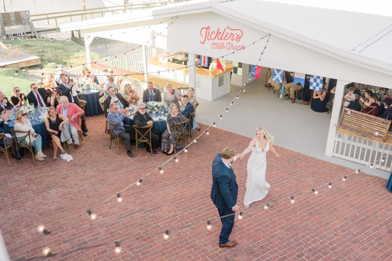 bride and groom first dance